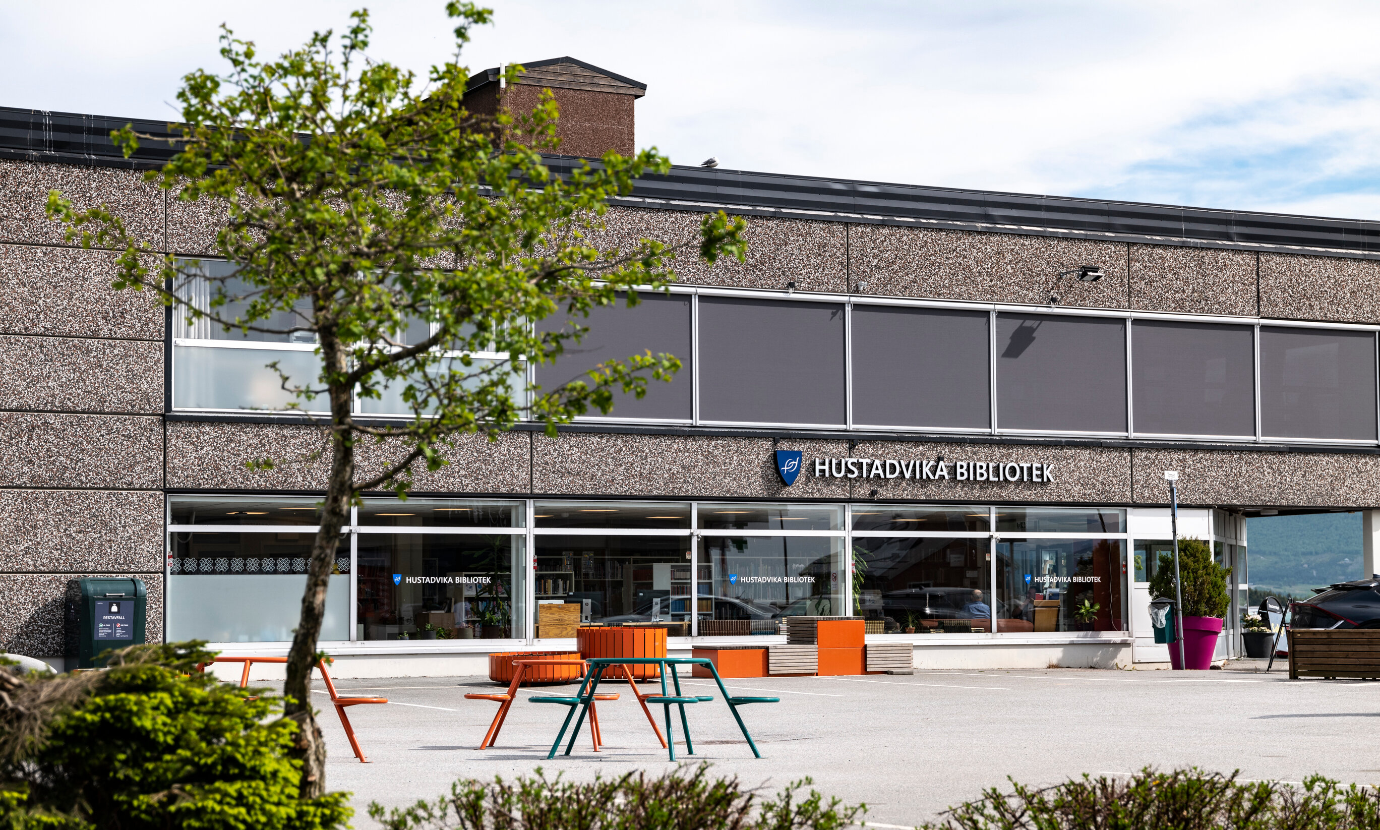 Hustadvika bibliotek, Elnesvågen