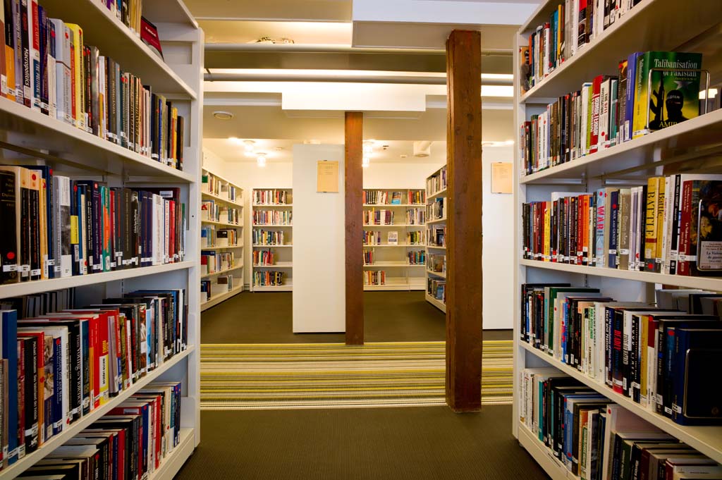 Forsvarets høgskole, Akershus festnings bibliotek